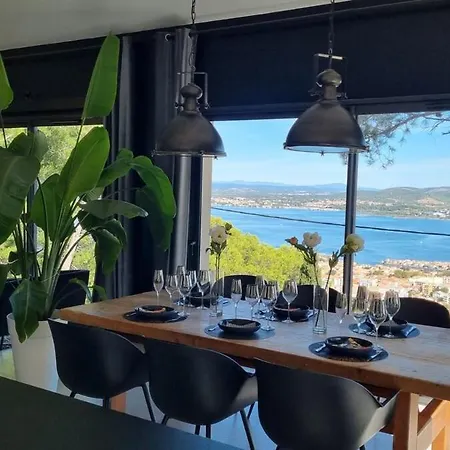 Rouquier, Vue Panoramique, Et Port De Sete, Climatise, Jacuzzi 塞特港