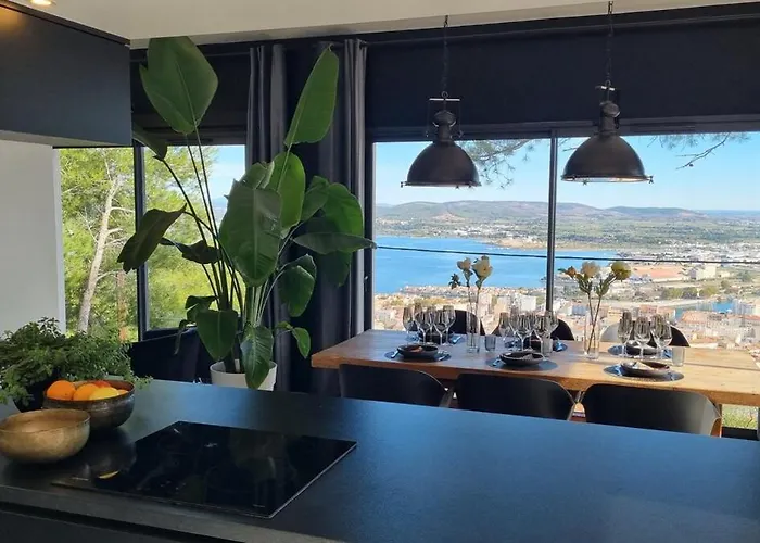 Rouquier, Vue Panoramique, Et Port De Sete, Climatise, Jacuzzi Villa