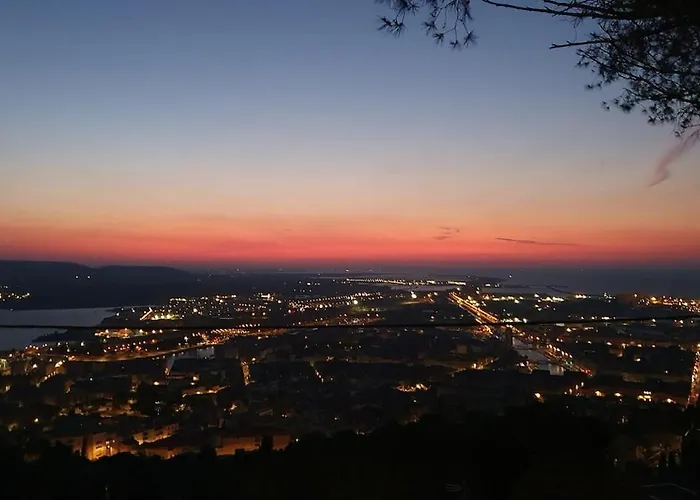 Rouquier, Vue Panoramique, Et Port De Sete, Climatise, Jacuzzi *